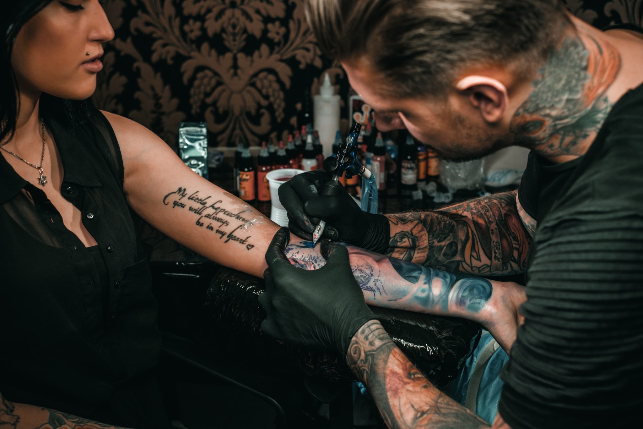 Best Lighting for Tattoo Photography Top 7 Lights & Tips for Capturing