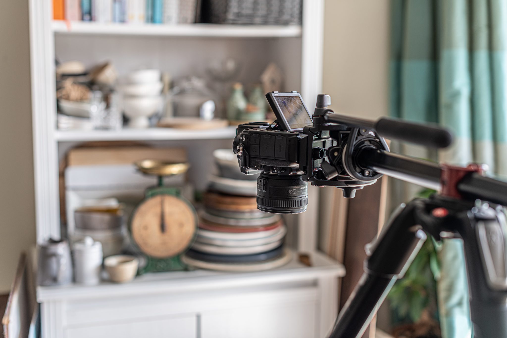 9 Best Overhead Tripods for DSLRs and Phones Top 2020 Picks