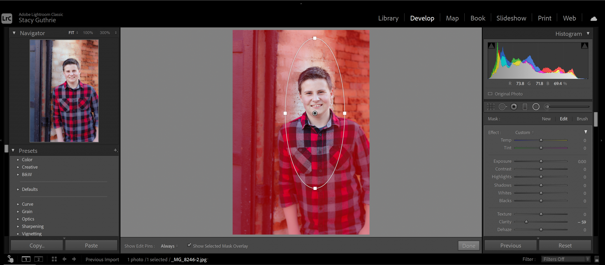 How to Blur the Background in Lightroom [Multiple Ways]