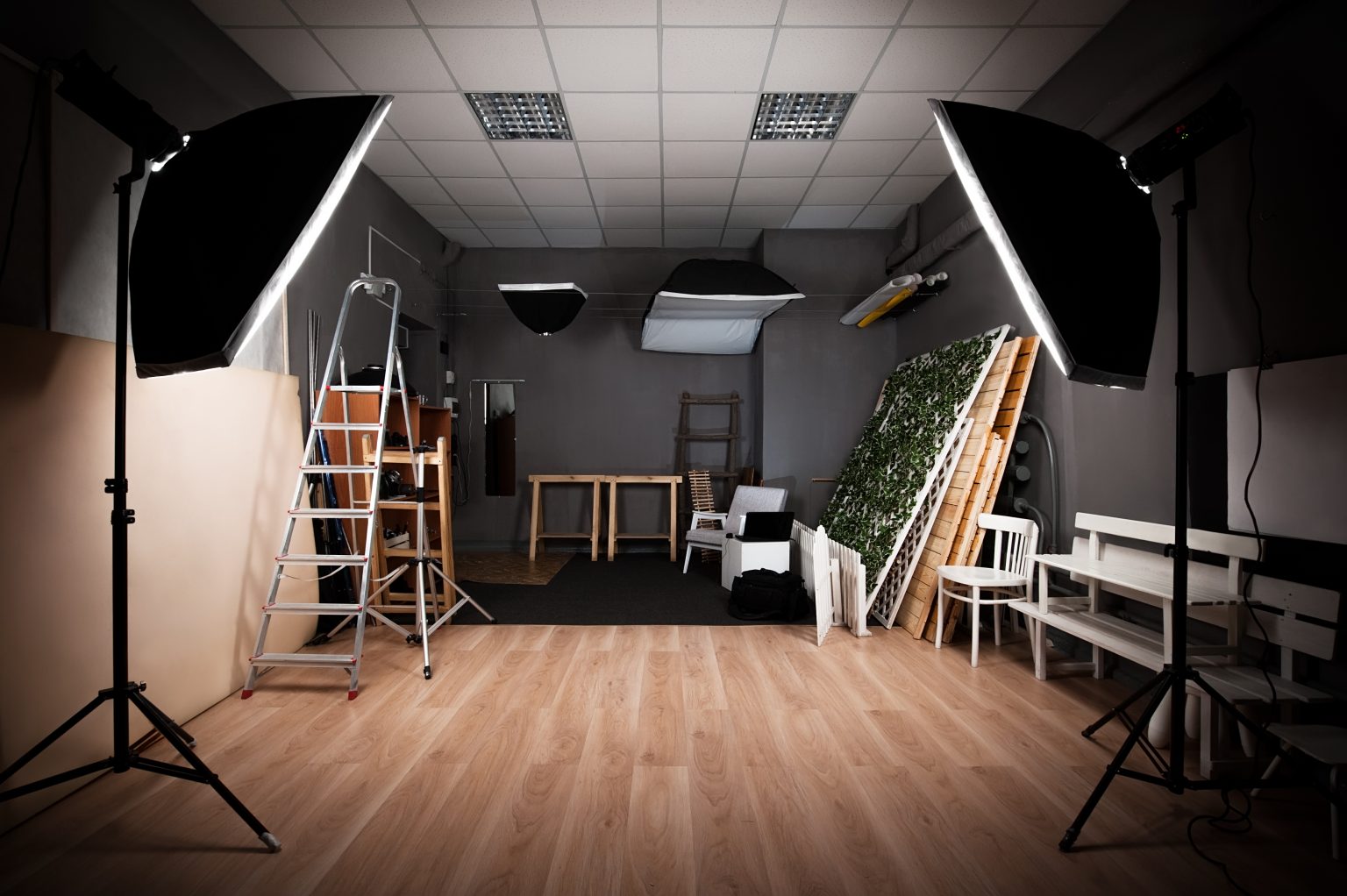 9 Best Cheap Studio Lights Top Picks for 2021