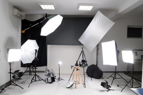 How Big Should My Soft Box Be For Portraits (How to Choose A Reflector)