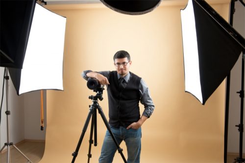 How To Set Up Photography Lighting - Beginners Guide