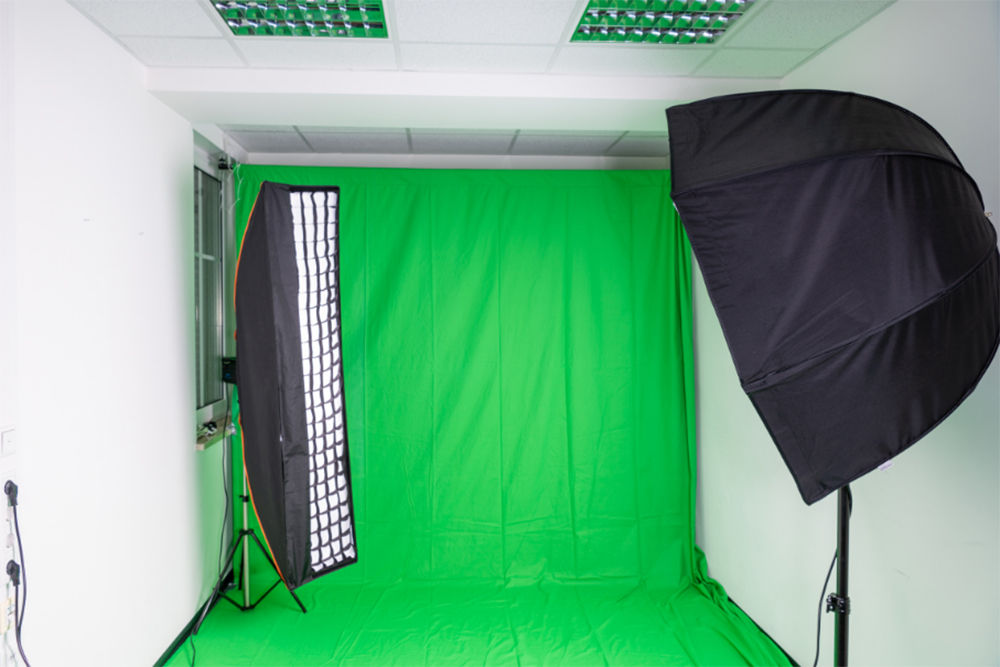 How Important Is The Egg Crate Grid On A SoftBox