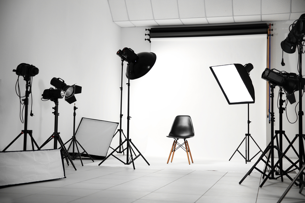 How Many Lights Do You Need In A Lighting Setup - Studio And On Assignment