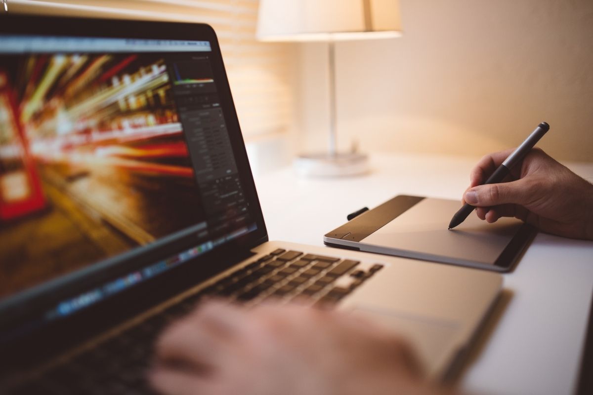 Recovering Details From An Overly Exposed Image Using Adobe Photoshop